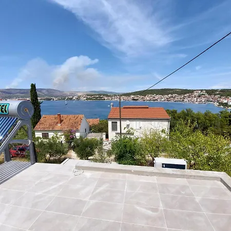 View Διαμέρισμα Τρογκίρ
