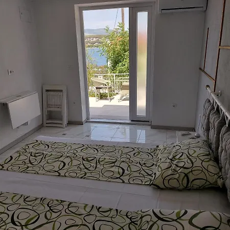 View Διαμέρισμα Τρογκίρ